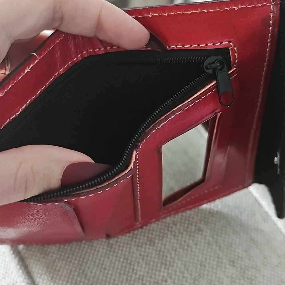 None pouch black